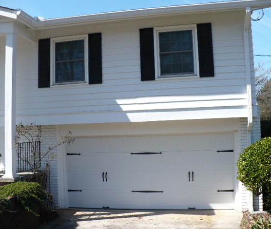 [garagedoorafter.JPG]