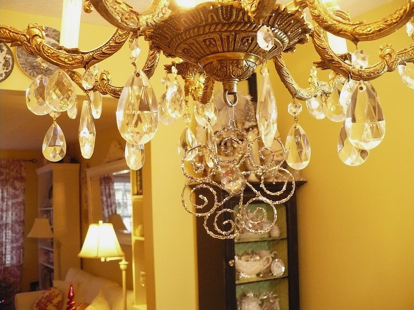 [chandyornament.JPG]