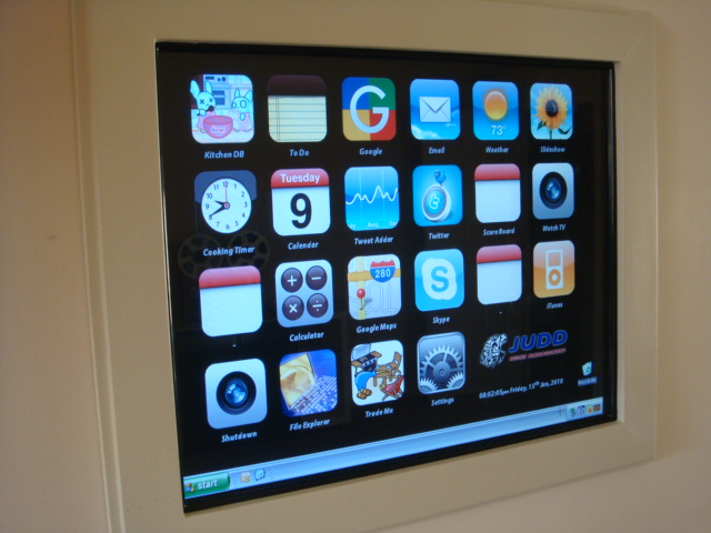 [iphone-inspired-kitchen-touch-screen-LG.JPG.jpeg]
