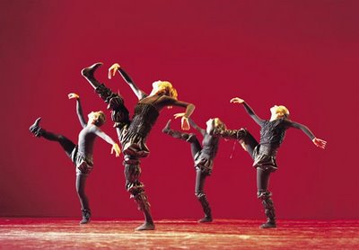 BRECHÓ: Grupo Corpo celebra 35 ANOS