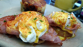 snooze benedict with signature english muffins