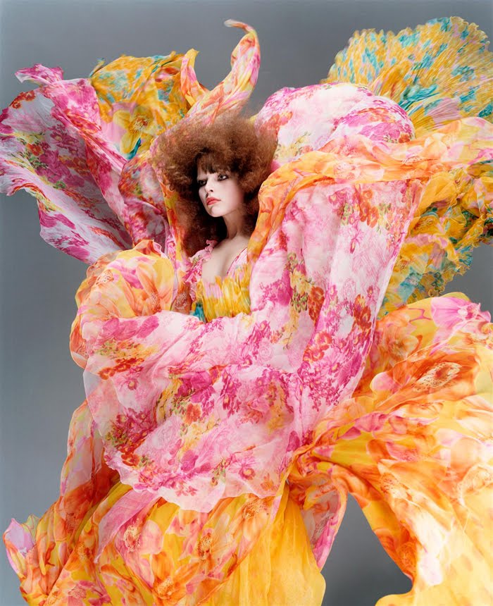 [brightcoloursv28.bloom.solvesundsbo2.jpg]