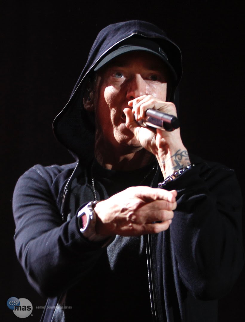 Songseminem Blog Fotos De Eminem En El Yankee Stadium