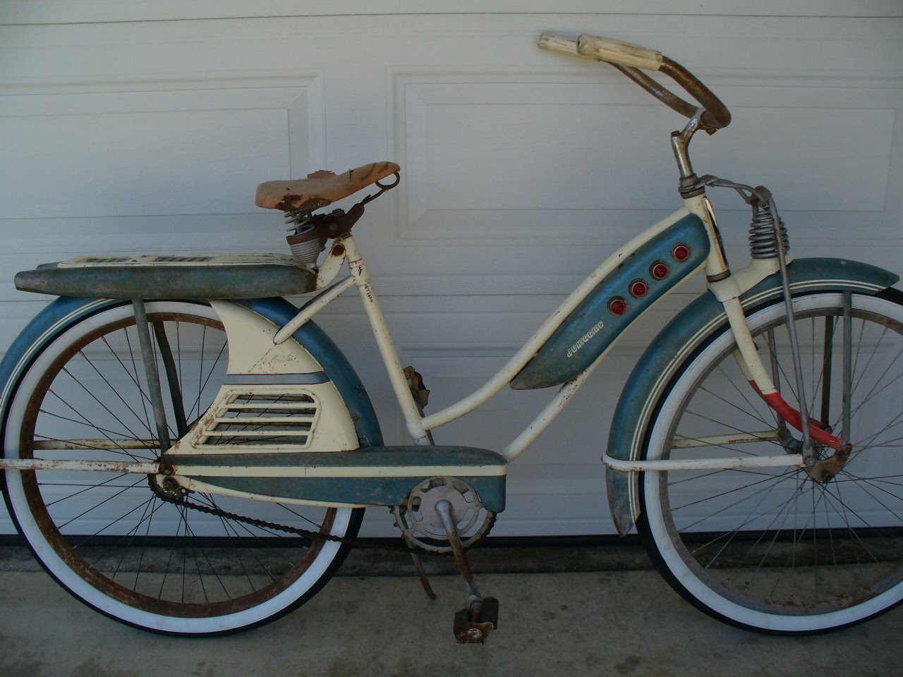 Vintage Bikes Sale 82