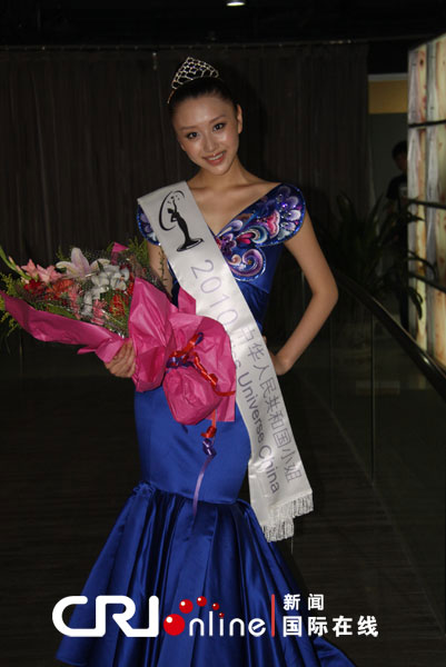 2010-Miss-China-Universe-Tang-Wen-003.jpg