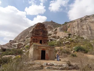 The start of the Ratnagiri Fort trek with ancient stone steps